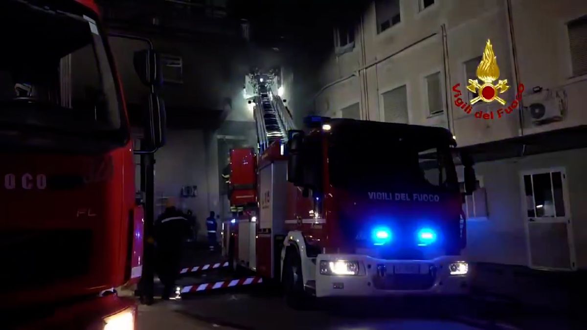 Mohutný požár v nemocnici nedaleko Říma, čtyři mrtví
